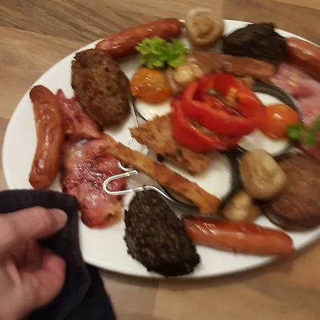 Bed & Breakfast Creedons Traditional Irish Welcome