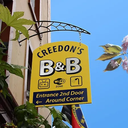 Bed & Breakfast Creedons Traditional Irish Welcome Cork