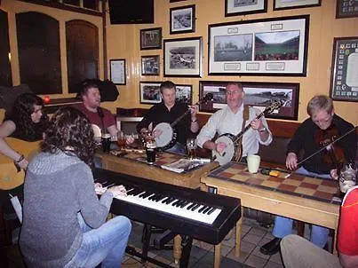 B&B Creedons Traditional Irish Welcome 코크